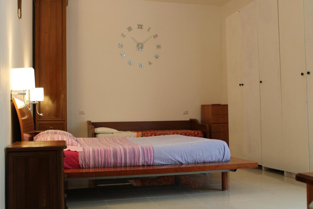 Stella Marina Apartment เชลเล ลีกูเร ภายนอก รูปภาพ