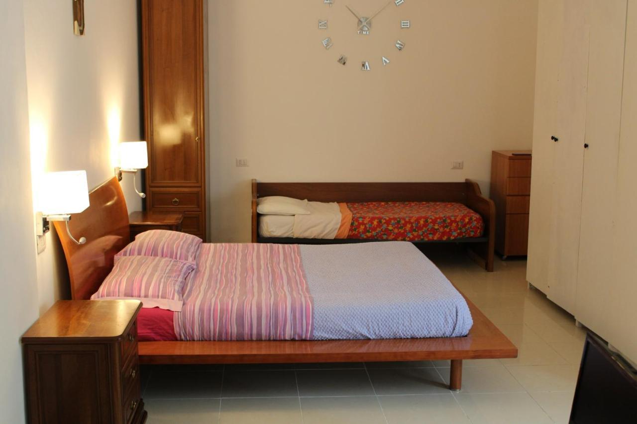 Stella Marina Apartment เชลเล ลีกูเร ภายนอก รูปภาพ