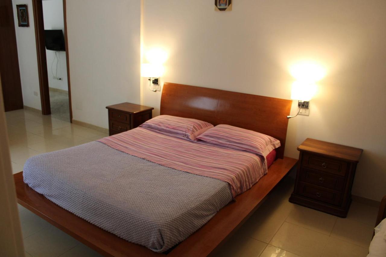 Stella Marina Apartment เชลเล ลีกูเร ภายนอก รูปภาพ